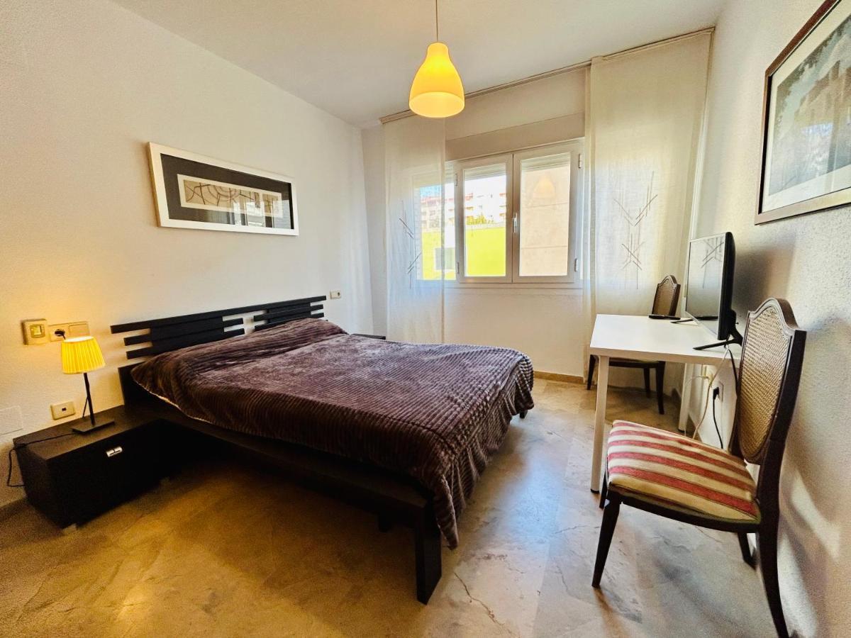 Guest House Teatinos Malaga Zewnętrze zdjęcie